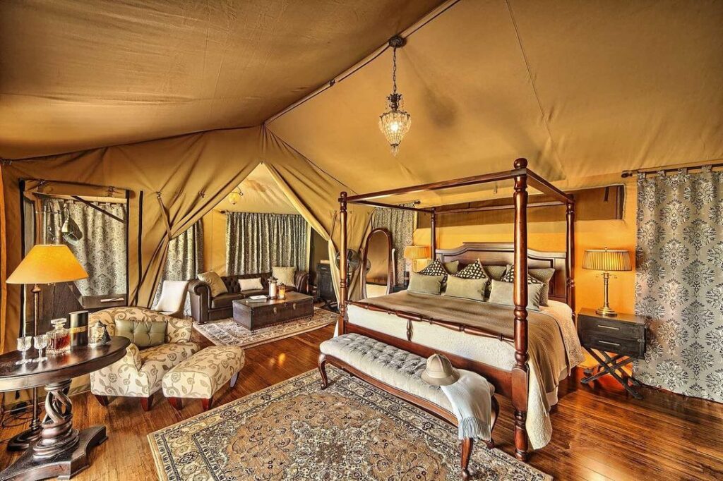 safari lodge cost
