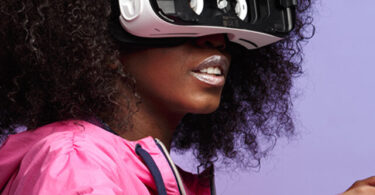 African Digital Art and Virtual Reality