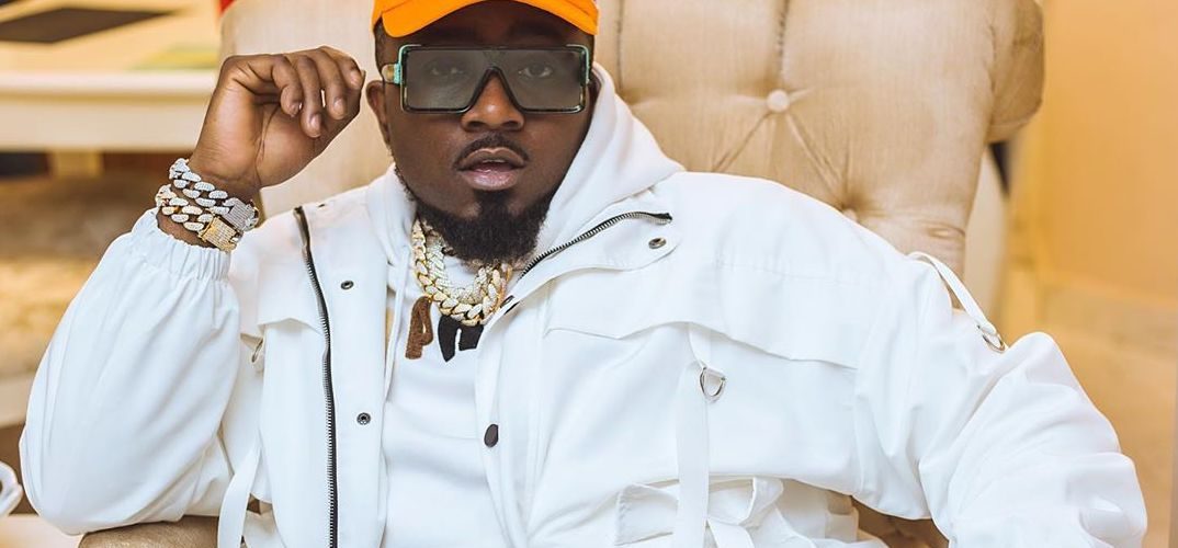 nigerian artists wear expensive clothes