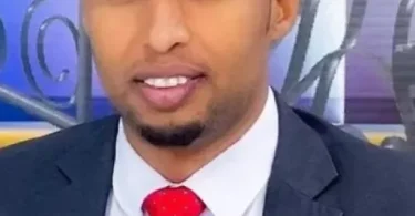 Mogadishu suicide bombing kills Somali TV journalist