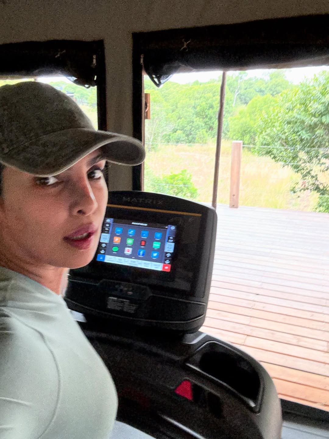 priyanka chopra safari